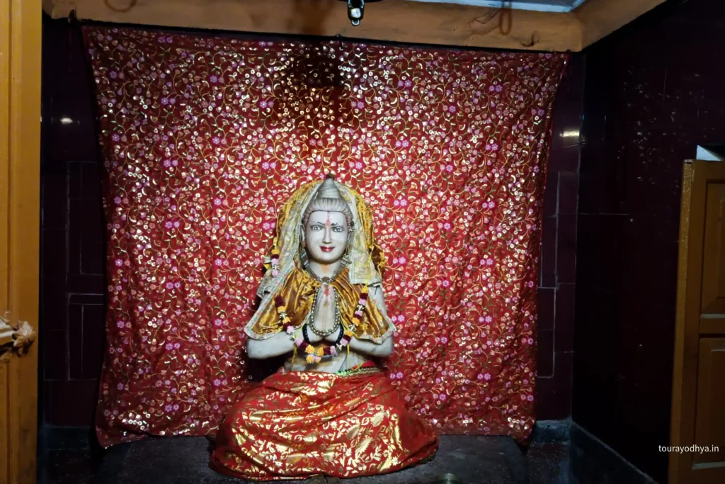 Bharat Ji Murti Bharat kund 
